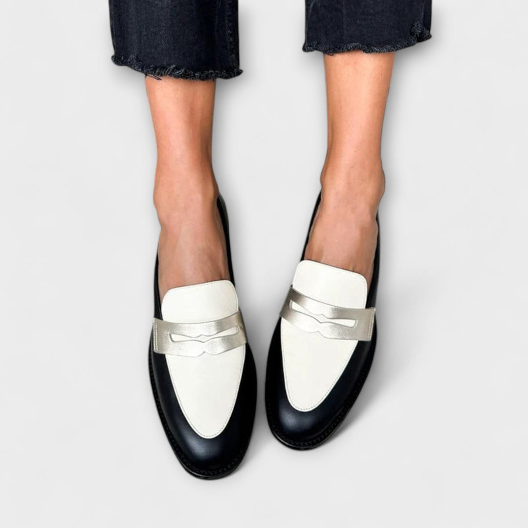 Lovisa™ | Svarta loafers med glans